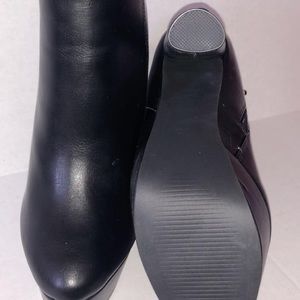 Black Platform Boots